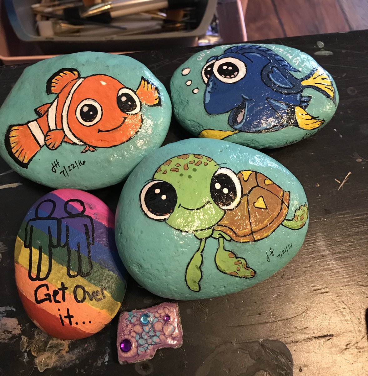 SactoCaliRocks's tweet photo. Come paint rocks with us Sat evening at North Highlands Antelope Library 5:30 to 9! https://t.co/ePSCKCDz06