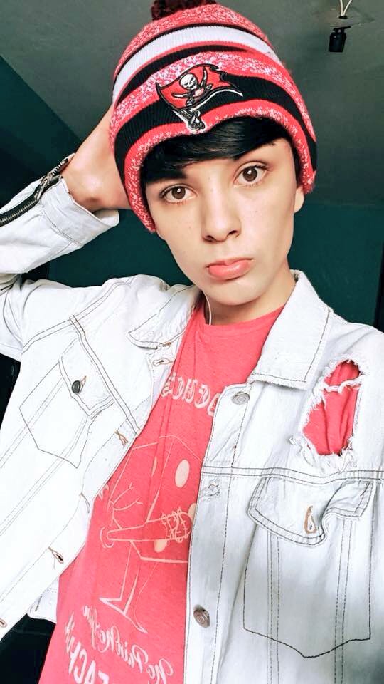Carlitosfosterl's tweet photo. Hola 😍 ya me sigues ? https://t.co/ZKI2nrwwjM