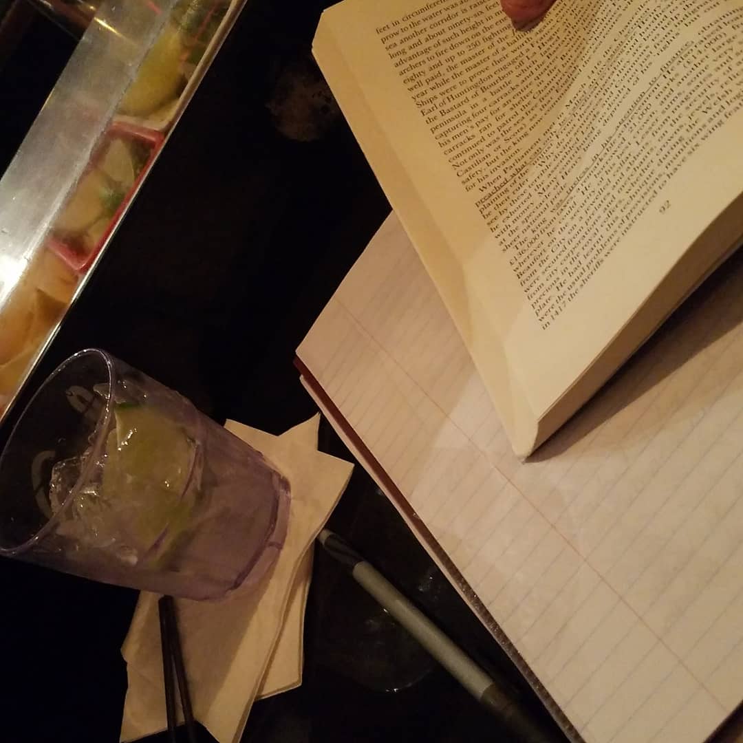 RavenofLegend's tweet photo. From nothing to something! Damn I'm good lol new book on the way...
#drunkwriter #happyhour #writing #creativewriter #author #writer #inspired #dreams #think #live #imagine #create #writersoftwitter #DC #plot #character #novel #history #ravenverse #ravengaddafi https://t.co/IePx0yUrgf