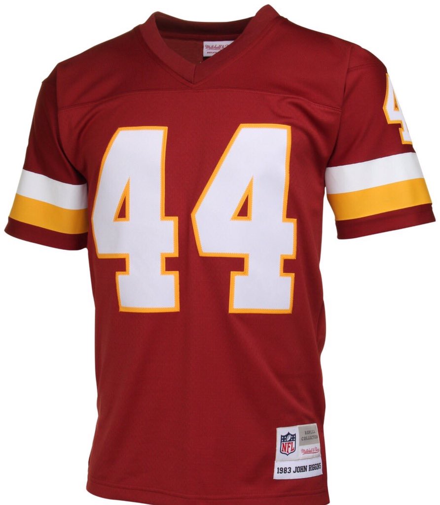 Super70sSports's tweet photo. Remember how great the NFL looked before Nike got its dirty hands on the uniforms? --> https://t.co/2OtPzY2i5I https://t.co/pwOgV1NyB9