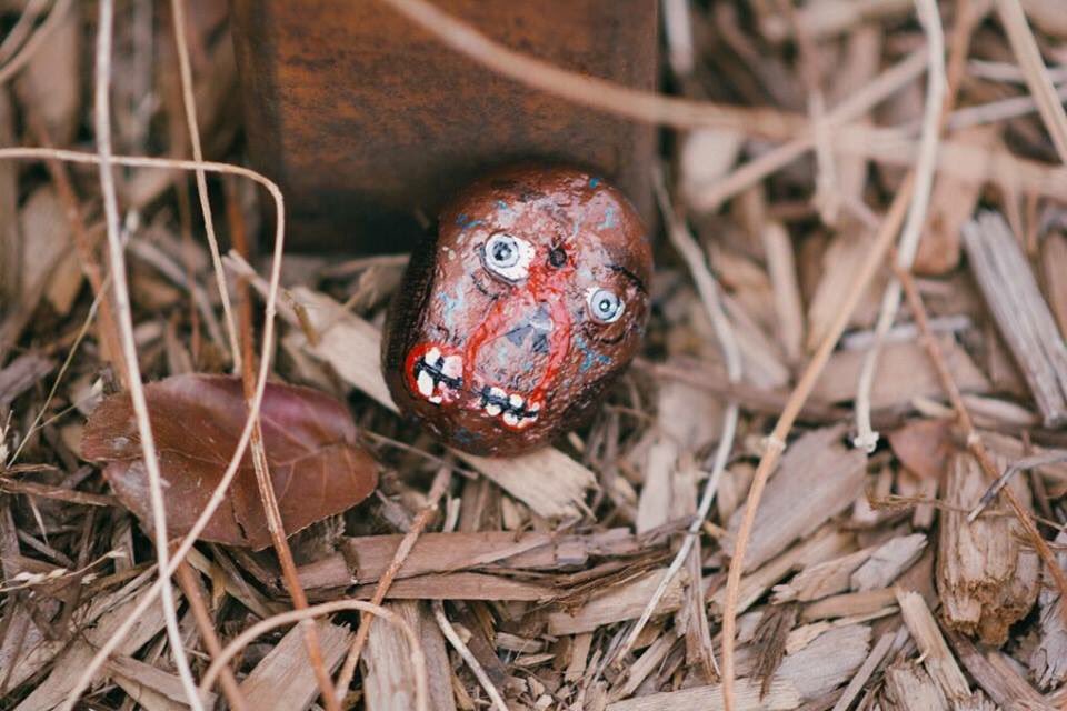 605magazine's tweet photo. Have you found unique rocks all around South Dakota? Groups like South Dakota Rocks @605Rocks and Rapid City Rocks are creating small pieces of art to bring a smile to the community: https://t.co/0KDxp29DQh https://t.co/RB5OiyMCAe