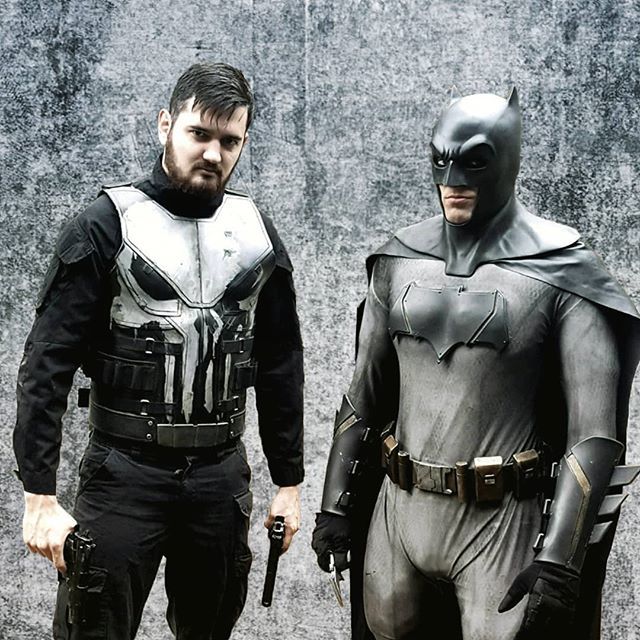 theoptimalself's tweet photo. Batman vs Punisher battle coming soon! .
.
.
With @jeremyrivette as #Batman, #costumes by @thejimlogan, written in collaboration with @theashlocke
.
.
.
#stopmotion #stunts #fightscene #comedy #stuntman #vfx #filmmaking #filmmaker #stuntman #cosplay #pun… https://t.co/iRX4VDF28Z https://t.co/WRQJjI2079