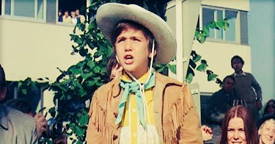 McJesse's tweet photo. Donald Trump is literally all the bad Willy Wonka kids in one person. https://t.co/T14AOL3uen