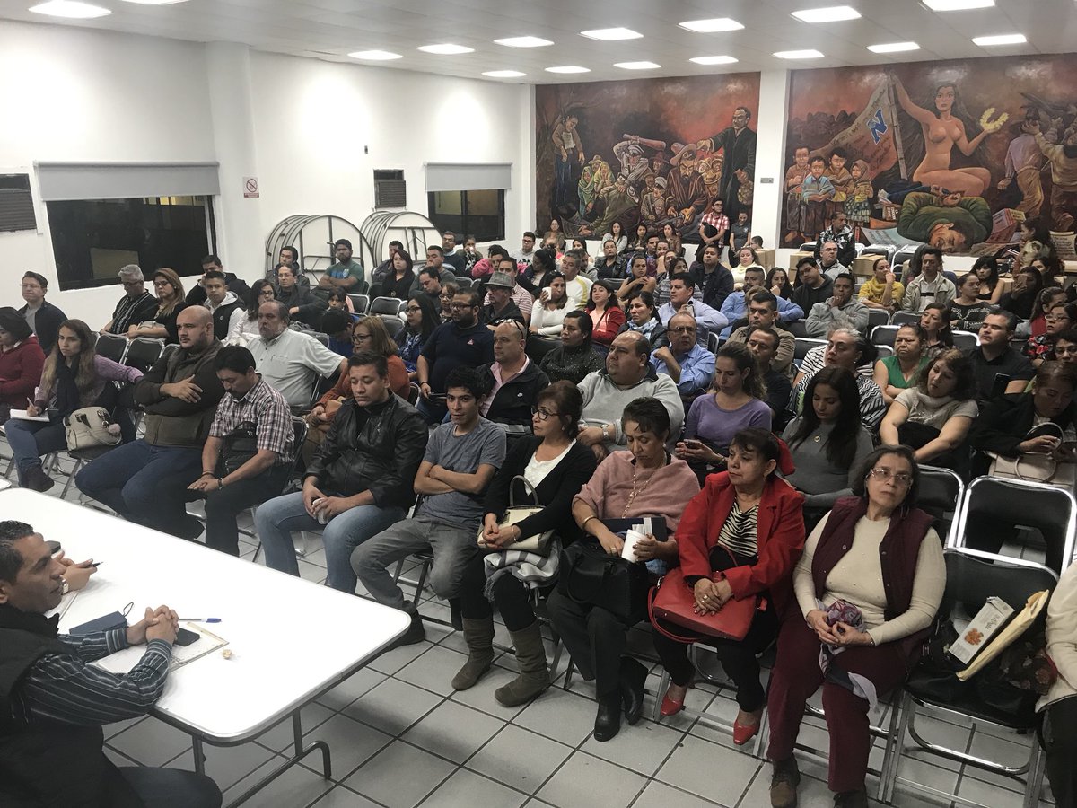 Seccion471's tweet photo. Entrega de Convocatorias para la Elección de Delegados Efectivos al X Congreso Seccional, organización II, III y IV de preescolar. #TransparenciaYRendiciónDeResultados https://t.co/4q8Vpdt0aU