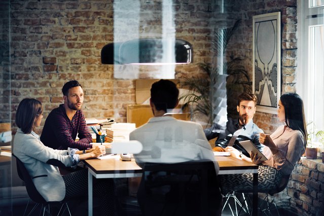 Monet_CYF's tweet photo. Find how @OracleMktgCloud helps you increase #customer engagement, reduce costs, and improve productivity #CX https://t.co/T5KBvruneM https://t.co/eEmaASQ2nF