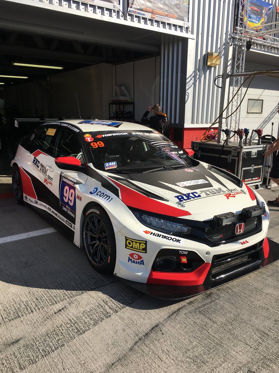 Ryan Eversley Ar Twitter The New Honda Civic Type R Tcr Is Debuting This Weekend At The Dubai 24 Hours Nice Job Jasmotorsport Want