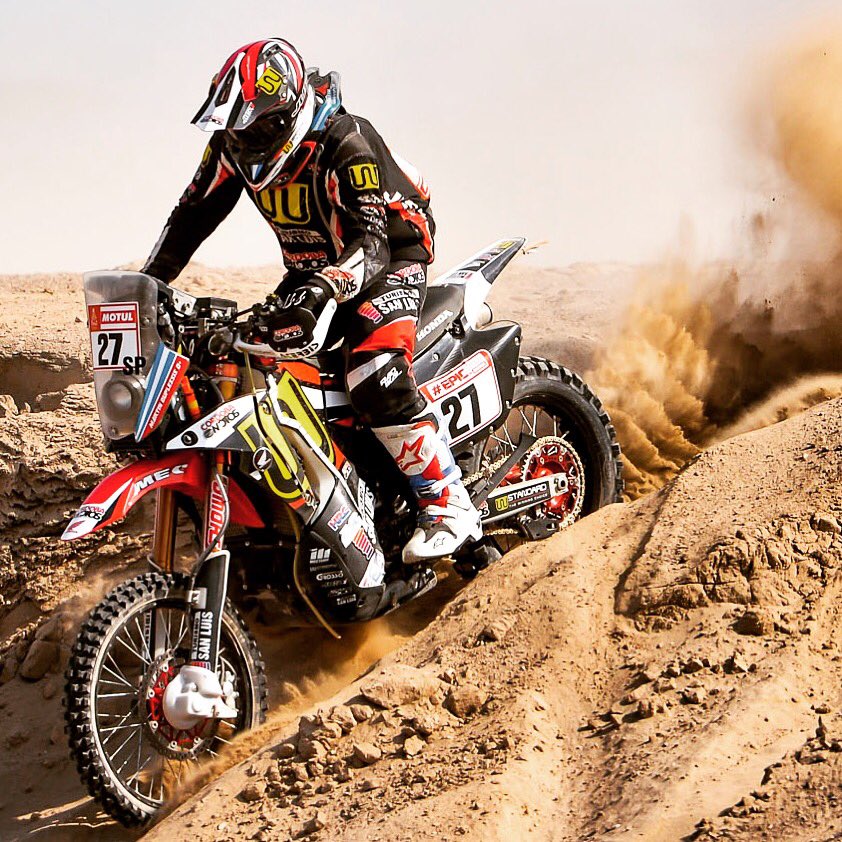 CordobaMotos's tweet photo. Brillante 4° puesto en la #etapa6 para nuestro piloto @martinduplessis27 ! Ahora el descanso en #LaPaz y luego a emprender la segunda parte del @dakarrally #cordobamotos #wstandard #just1helmets #herographix #just1racing #hondamotosargentina #dakar2018 #dakarbolivia #cadena https://t.co/944ZRRAOP2
