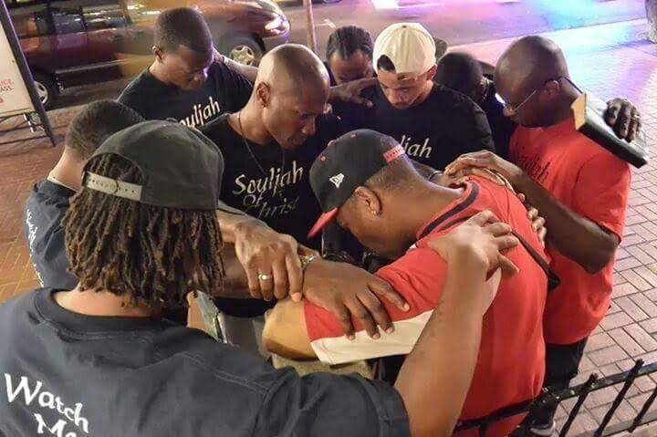 KKelleyMusic's tweet photo. Souljahs of Christ Bible study Tonight at 9pm 

Watch live 
Souljahs of Christ or Al Fisher  

Watch live on Youtube
Souljah's of Christ https://t.co/Rkbh50Wc8U