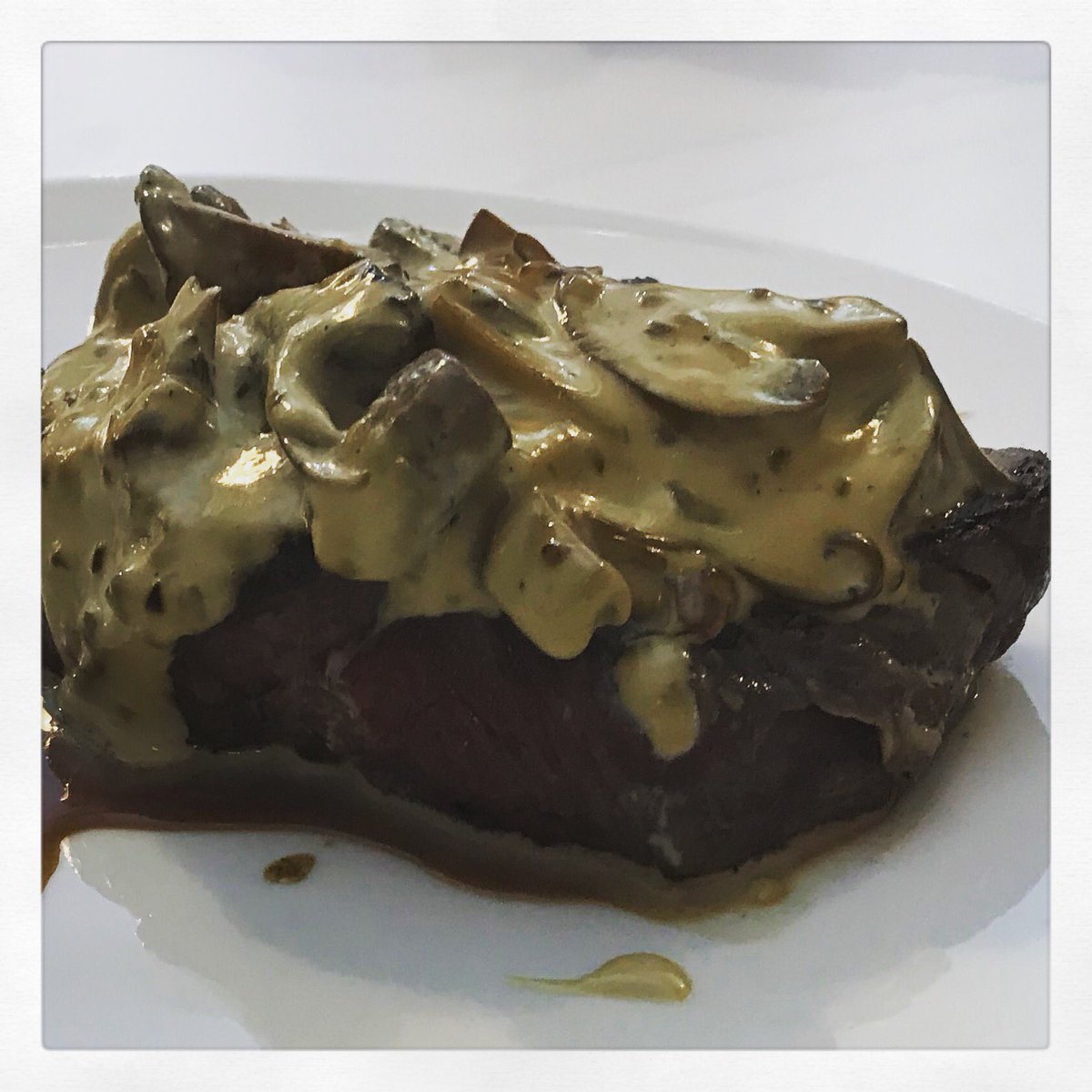 WKCookerySchool's tweet image. #steak #cookingclass #differentcuts #bearnaise #triplecookedchips #onionrings #chimchurri #wildmushroomsauce #sirloin #flatiron #feather #fillet #ribeye #cheshire #manchester #wilmslow