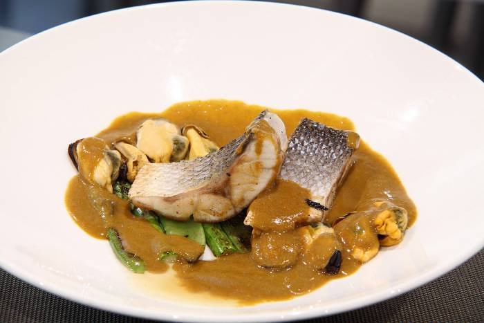 En <a href="/ataclub/">Restaurante Ataclub</a> siempre encontramos una cocina de producto y equilibrada. Personalidad y sabor. POST <a href="/cevichesandia/">ceviche de sandia</a> cevichedesandia.es/ata-club-cocin…