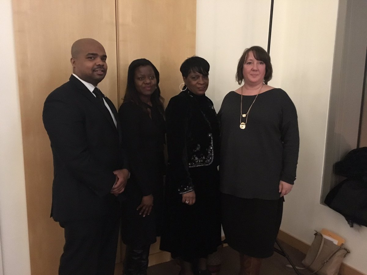 effraser's tweet photo. Thank you so much to our @JC_Gov City Council for attending our @RisingTideOrg graduation tonight #rtcgrad. Our 202 newest entrepreneurs really appreciate your support! https://t.co/S26QMJlyLT