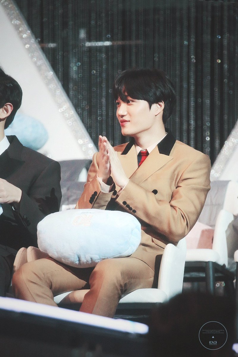 ShiroNun88's tweet photo. SO CUTE!!! 😭

[PHOTO] #KAI - 32nd Golden Disk Awards 180111 😍💘🐻

© KNK

#엑소 #EXO #KPOP #CBX #live #power #THEWAR #musicawards #January #EXO_WINTER #Electric_Kiss #performance #GoldenDiscAwards #HQ #GoldenDiskAwards2018 #fantaken #maknae #Jongin #KimJongIn #카이 #김종인 #KNK https://t.co/N25Fj28Mjv