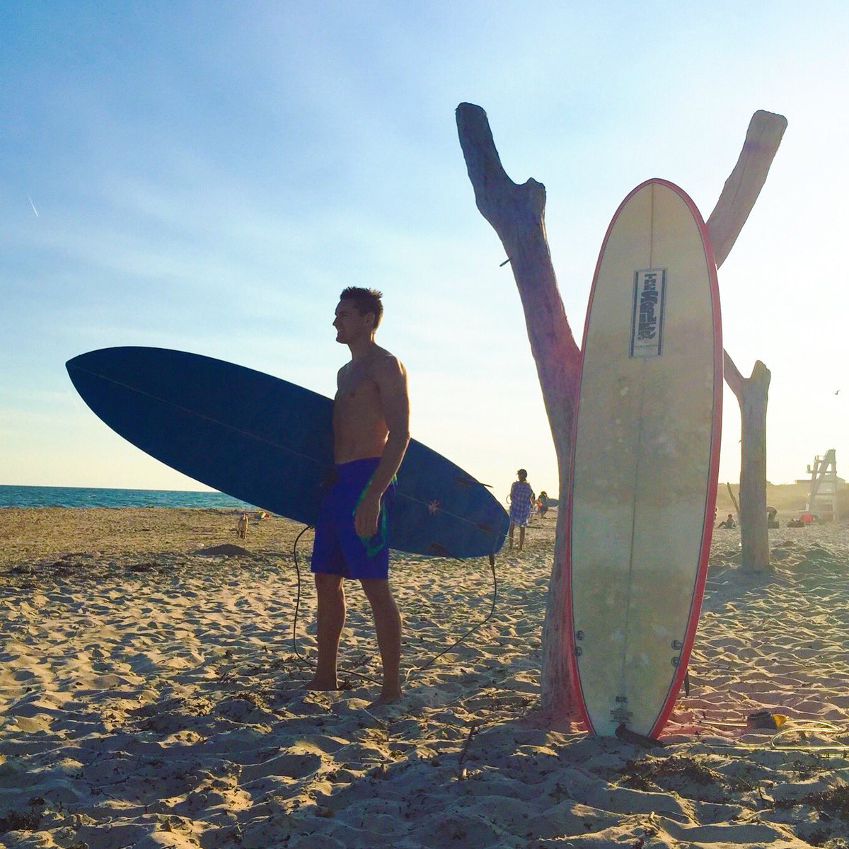 These are a few of our favorite things: 🌊☀️🏄🏽‍♂️ #surf #mtk #ditchplains #ChaseYourDreams <a href="/SurfSETFitness/">SURFSET Fitness</a>
