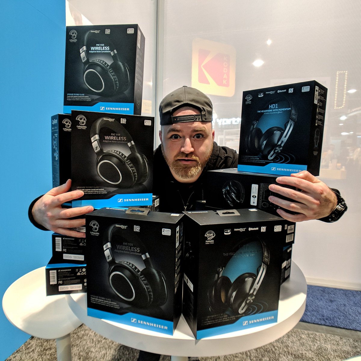 UnboxTherapy's tweet photo. Looks like I've got a bunch of @SennheiserUSA headphones to giveaway. Hurry down to the Sennheiser booth at #CES2018 and say the codeword JACK. These are gonna be gone quick, first come, first serve. HURRY UP!!! 🔥 https://t.co/lOIm3SIjiq