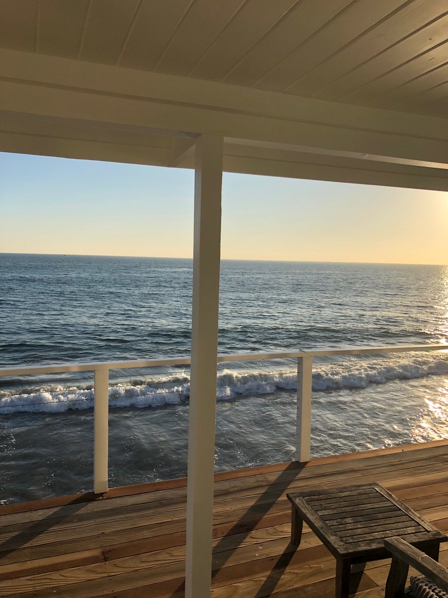 Leaving Malibu for Melbourne hoping for another epic <a href="/AustralianOpen/">#AusOpen</a>