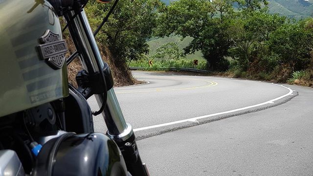 JesseDiGiacomo's tweet image. Mais uns km pra conta da Olivia rs
🤘😎🤘 #oldrules #lesstalkmoreride #freedommachine #freespirit #twistedroads #sporty #fortyeight #harleysdorio #harleydavidson #sportsterfamily #sportster #kustomkulture #showofmyharley ift.tt/2D6KuhD