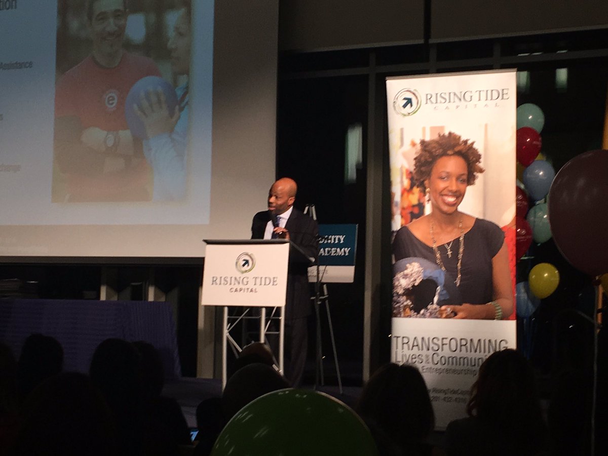 effraser's tweet photo. Keith Dent @S2SinMarriage, @RisingTideOrg program director getting ready to start the graduation #Rtcgrad https://t.co/vtluFOk1Vd