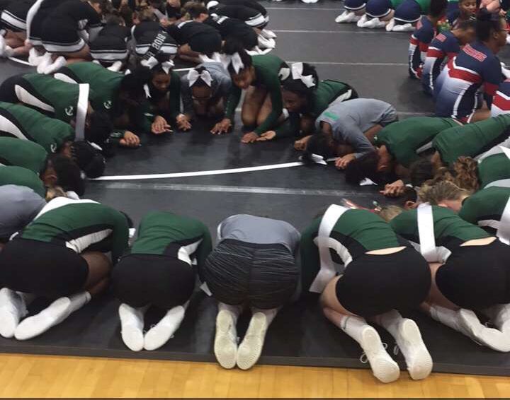 WBVarsityCheer's tweet photo. 2nd βπΌplace finish for my girls at their first League meet ππΌ Thank You to all that came out to support us π We LOVE our fans π #TWW2FS https://t.co/NwCpkFARPF