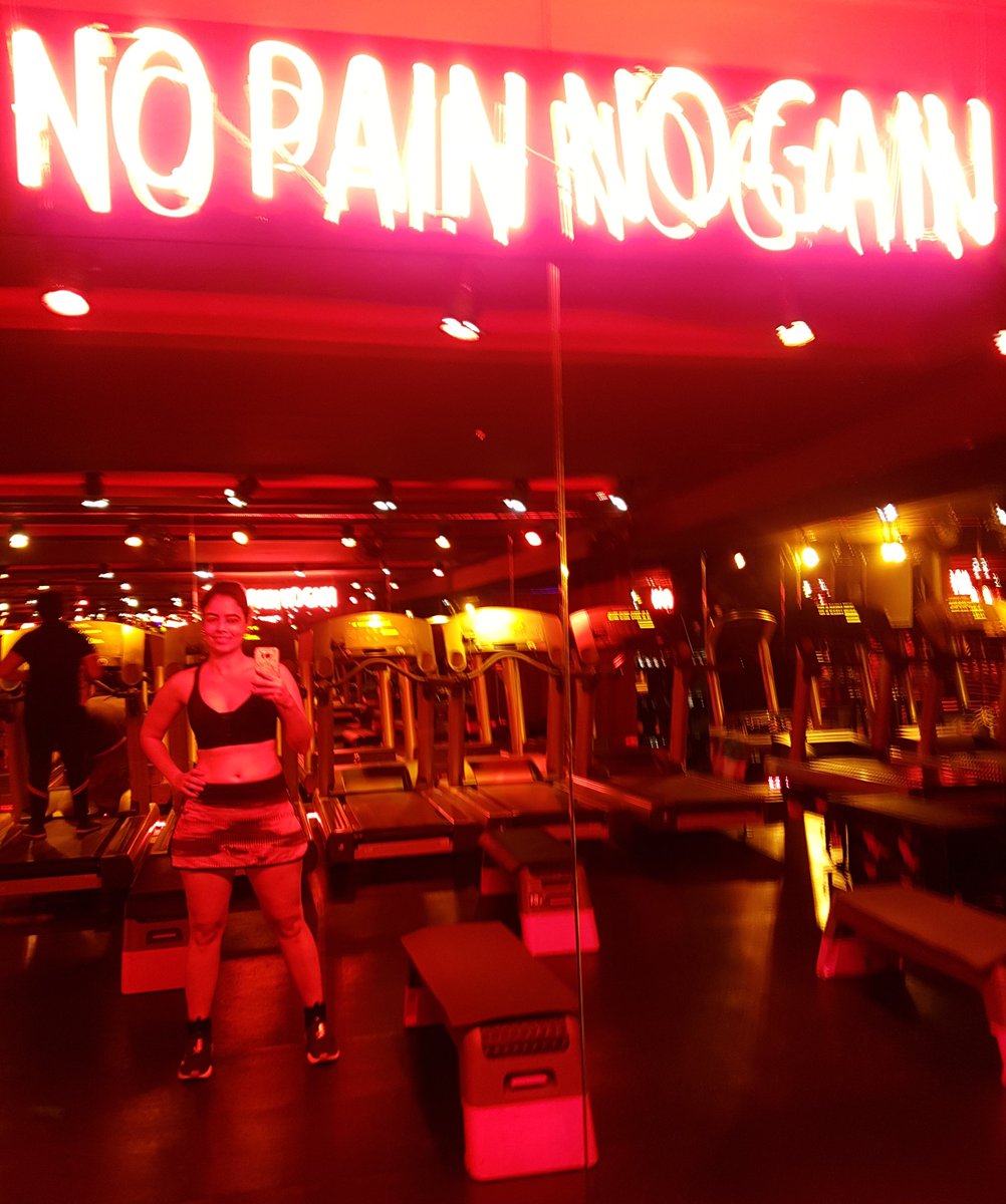 lele__navarro's tweet photo. #NoPainNoGain... De hoje, acabada depois da aula de #RaceBootCamp na @BioRitmoOficial.
#sampa #workout #maromba #modafitness https://t.co/5vPbjlfep5