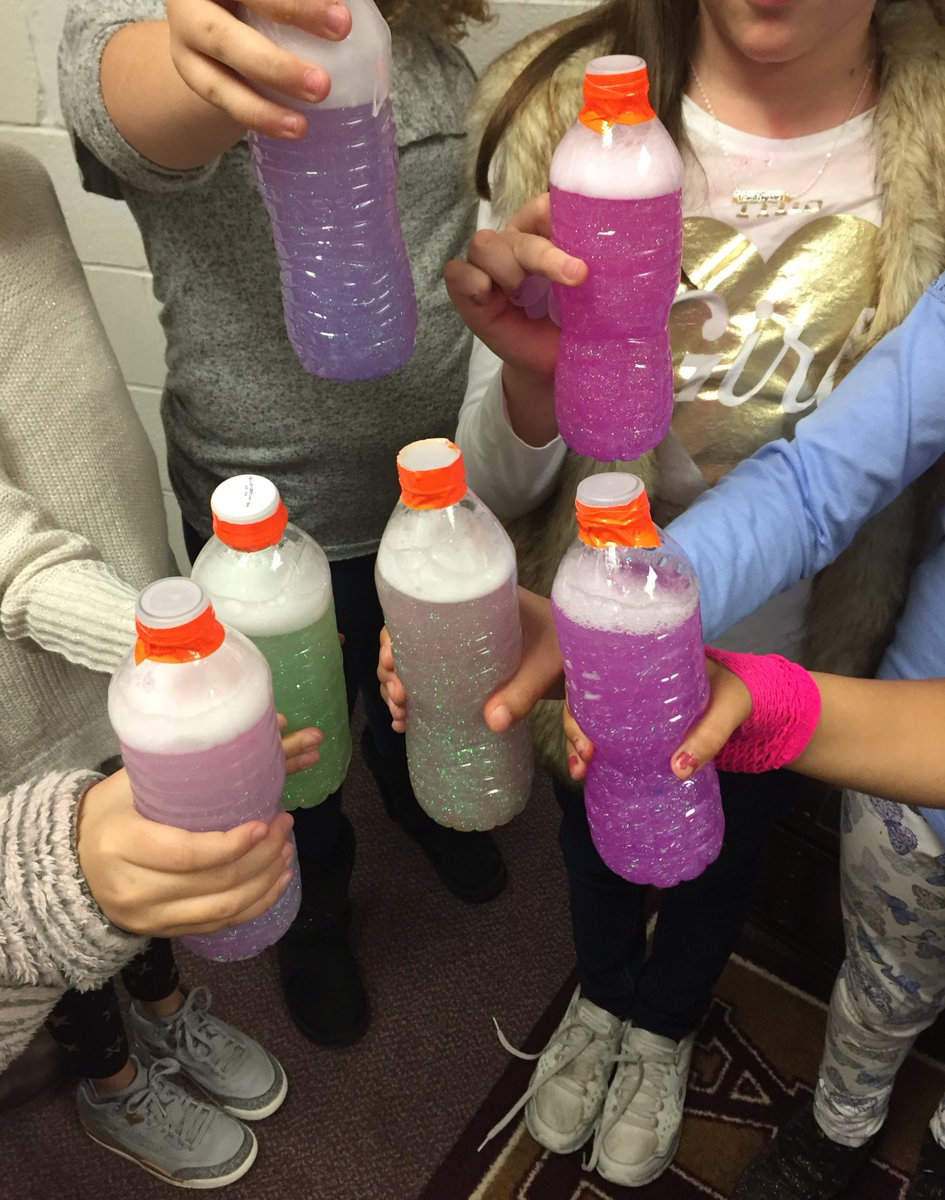 NRECounselor's tweet photo. 4th Grade Girls Lunch Group made their own “Settle Your Glitter” calm down jars. #socialemotionalhealth #RISDgreatness #cantstoprisd #everyoneshines@NRE https://t.co/Rs24jw8UWQ