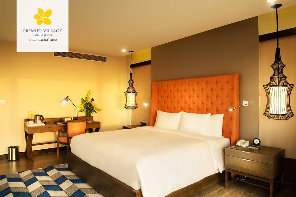 PremierResort's tweet photo. Luxurious interior space and lights is designed harmonious for sleeping space just to help you and your family have a good sleep and wake up full of energy then be ready for an exciting holidays :)

#interior
#beachresort 
#PremierVillageDanangResort https://t.co/jFiVOhV6hP