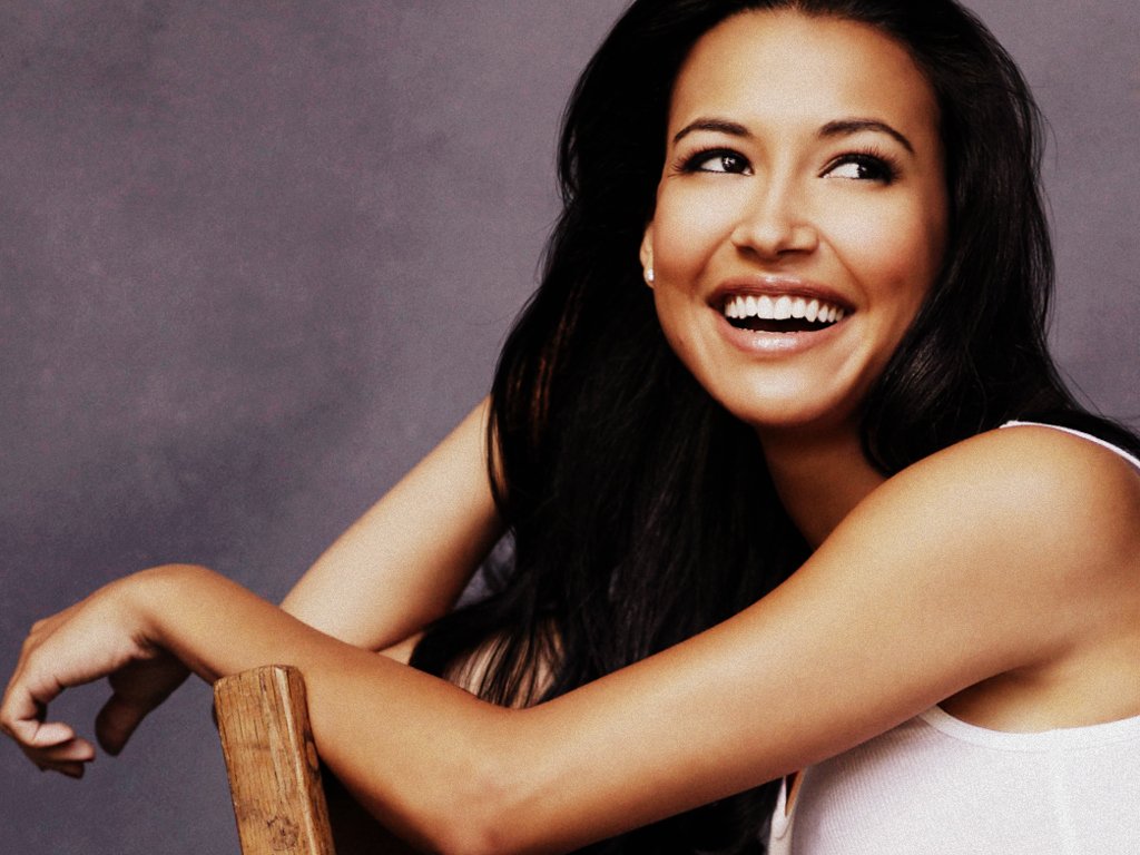 El de Naya Rivera debe ser el unico cumpleaños que siempre me acuerdo de felicitar. Happy birthday  