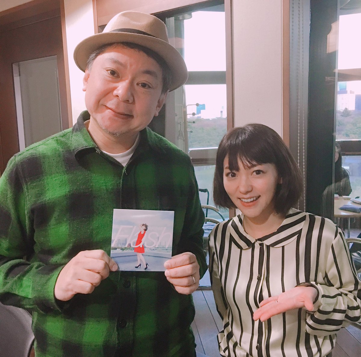 Akina No Twitter また Miniアルバム Flash から City Of Stars と Go On を二曲も流していただきました わたしの曲がラジオから流れるなんて こんな幸せなことはございません エンディングも Folder パラシューター をかけてくださいみした 胸がいっぱい Akina No Twitter また Miniアルバム Flash から City Of Stars と Go On を二曲も流していただきました わたしの曲がラジオから流れるなんて こんな幸せなことはございません エンディングも Folder パラシューター をかけてくださいみした 胸がいっぱい