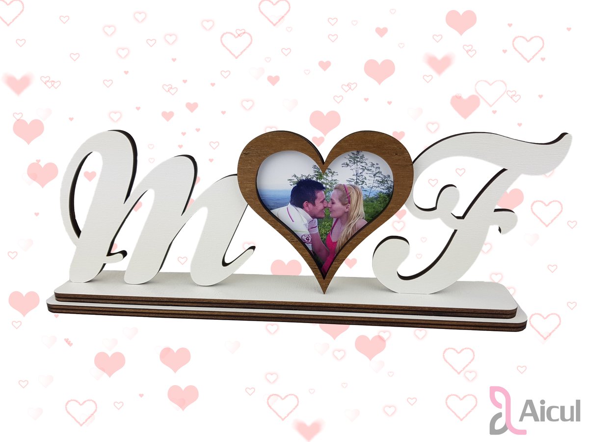 What an amazing Valentine present for your other half with your personal photo and initials. #love #ValentinesDay2018 #giftideas #sweet #keepsmiling