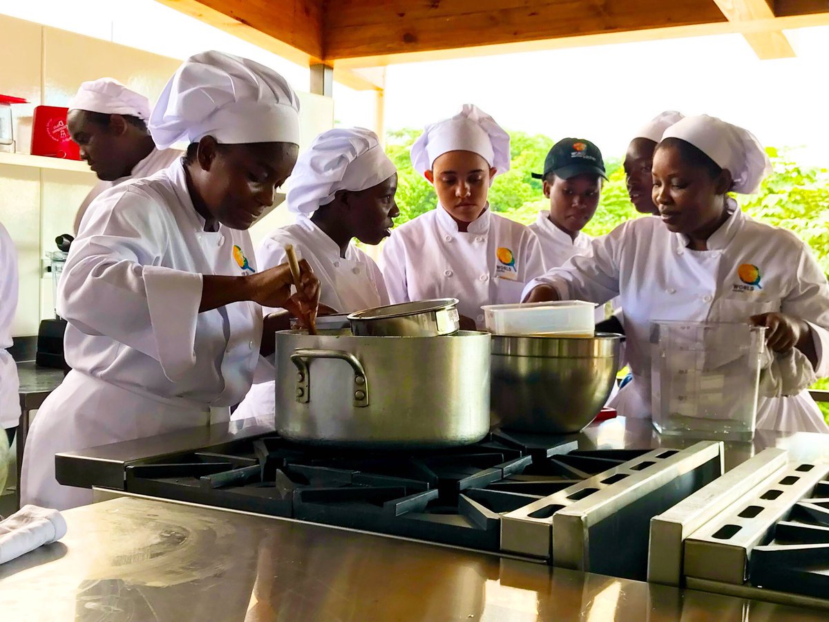 Cooks competition. Cookery Competition. Cooking School New York. What to make in School Cookery Competition. Cooking Competition.