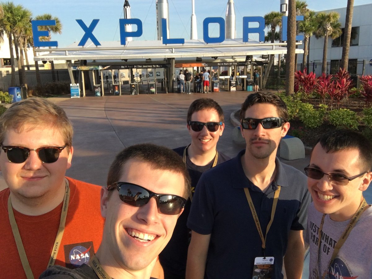 teammoonpi's tweet photo. Throwback to the 2016 competition! We we can be seen on the first day outside of KSC, in the robot pits, and cleaning up. #tbt #nasarmc #nasa #robotics #robots #mars #moon #moonpi #teammoonpi #rogueleader #erau #eraudb #goeagles #engineering #thursdays #amazing #awesome #robot https://t.co/kz8PFJYkfn