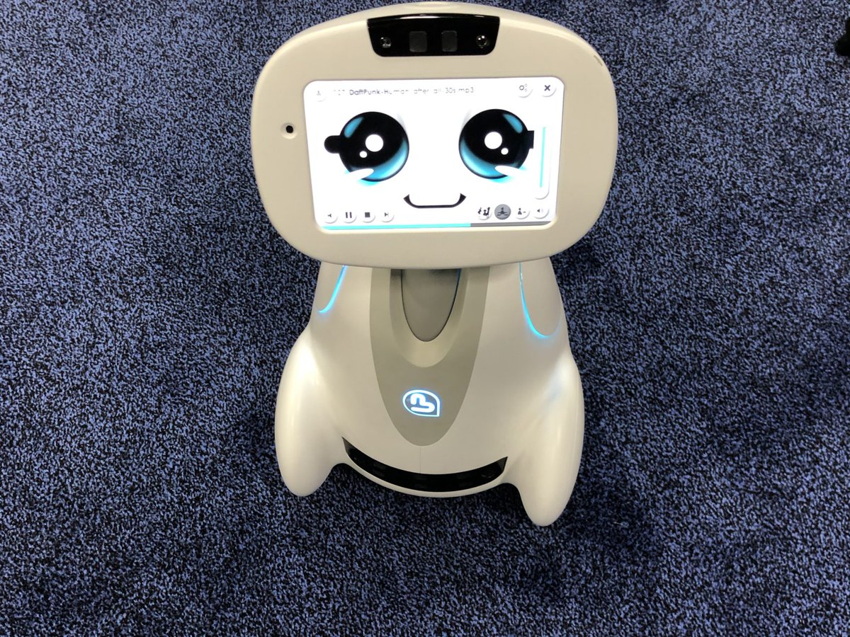 Cute' robots have invaded CES 2018 and they are a big hit...from robots that clean your floors to those who can help out around the  home. This year at CES 2018, there are a few surprises that have  grabbed everyone's attention...digitaljournal.com/tech-and-scien… #securityrobots #CES2018