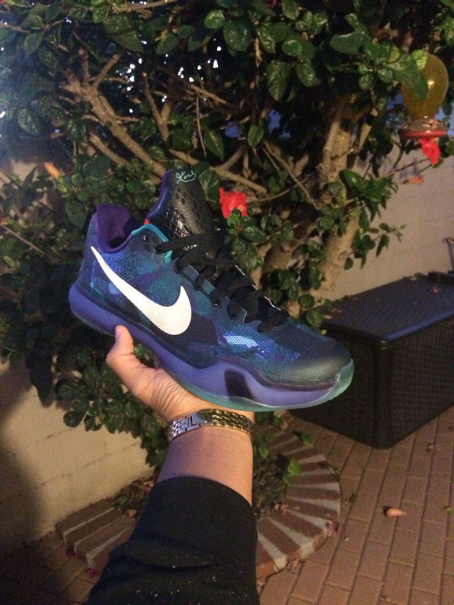 kgsfootwear's tweet photo. KOBE X
PEACH JAM
Condition: Deadstock
Size: 10.5
Price: $90
Contact via DM if you would like to purchase
#nike #kobe #kobe10 #nikebasketball #lalakers #onlineshopping #sneakers #basketball #shopping #basketball #follow #kickgamestupid #kgsfootwear https://t.co/bhBTo5UKhF