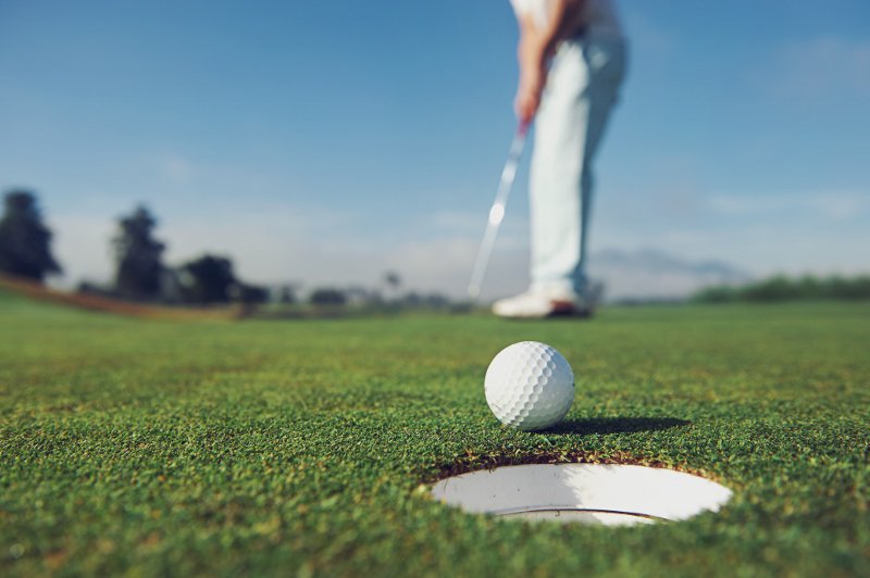 PuttingTrainer's tweet image. #Putting Tips To Help Perfect Your Game.. riversedgegolfbend.com/bend-oregon-go…