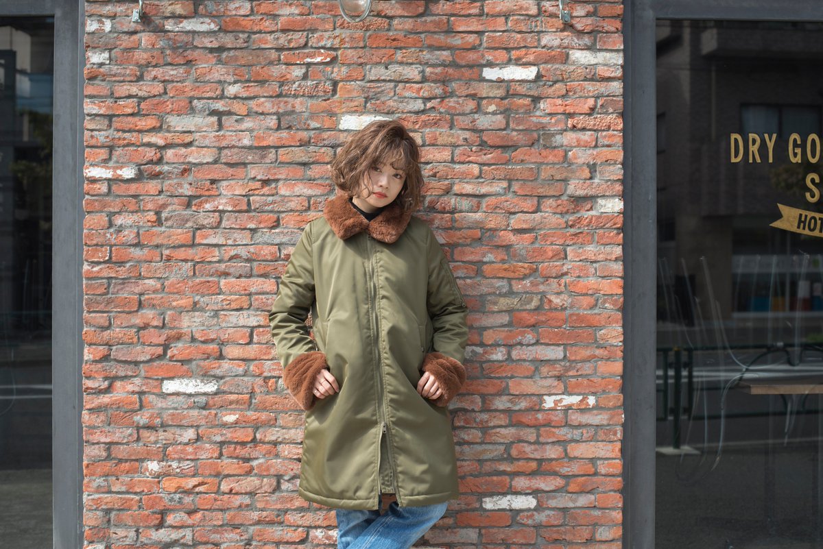 Fraisier_Select's tweet photo. NEW YEAR SALE開催中😍
 MA-1 Fur Coatも30%OFF‼️
￥39000+tax → ￥27300+tax

▼ご購入はこちら
https://t.co/s0PquWCfao https://t.co/YcYdnnwIBA