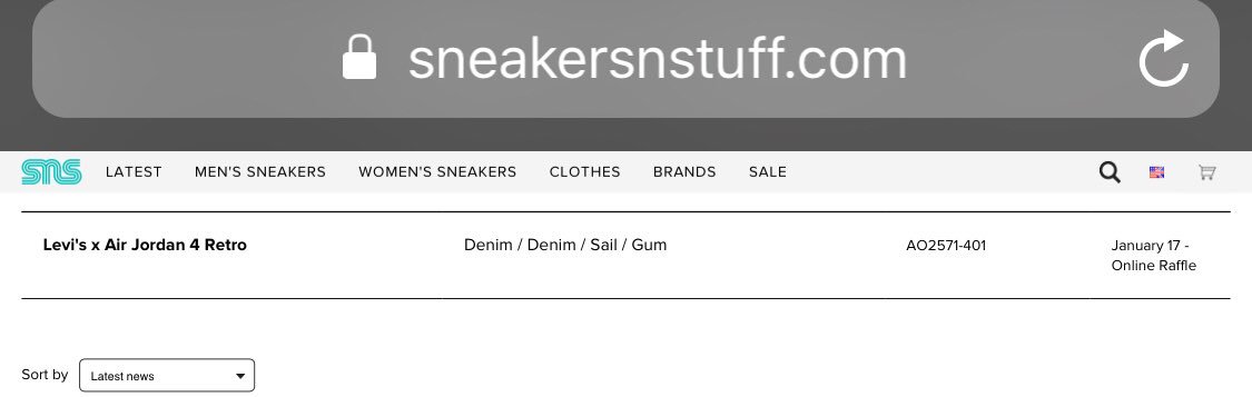 snkr_twitr's tweet photo. Online raffle...hopefully for shipping as well and not just in-store pick up 🙏🏽 https://t.co/JkTs7j2sls