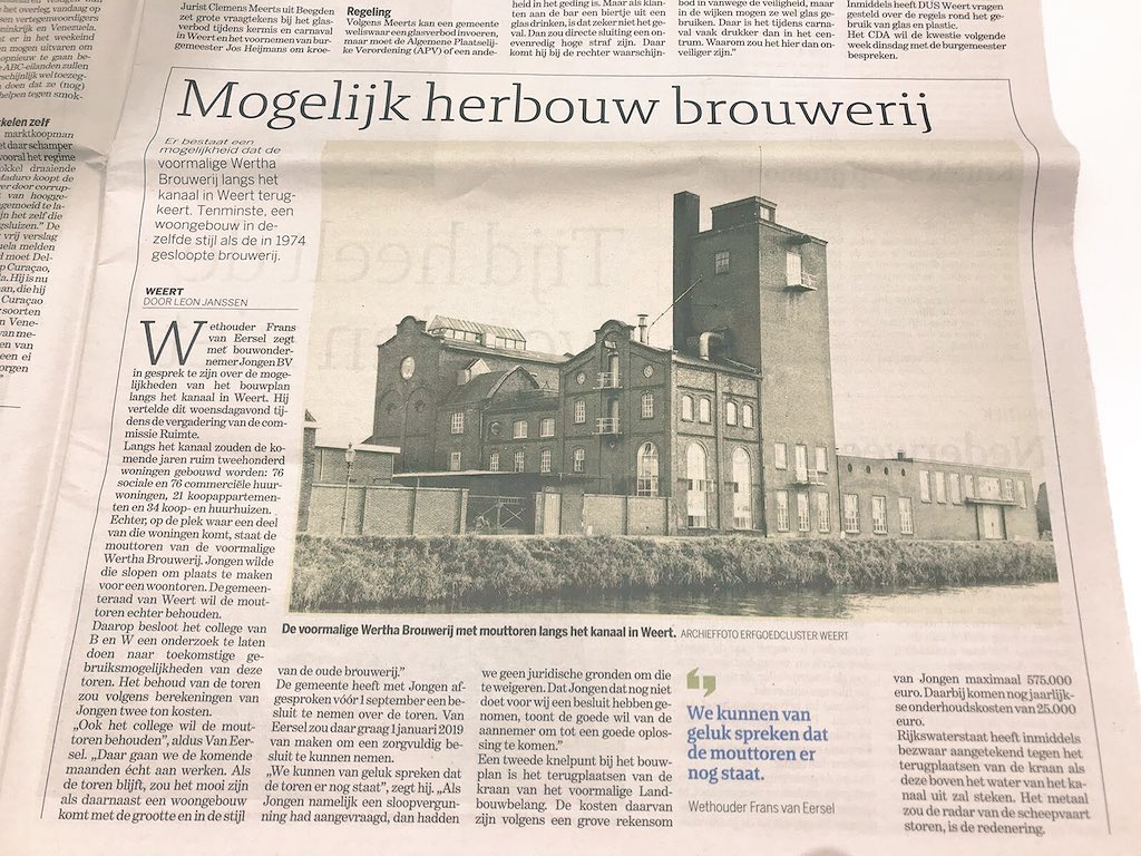 Joey_Engelen's tweet photo. @Wertha_Weert @fransveersel Volgens mij kunnen we gelukkig worden van dit artikel. Net zoals locatie van jullie huidige brouwerij en voormalig drukkerij Smeets, verdient ook deze locatie het om in ere te worden hersteld. https://t.co/7NFbTUaTdj