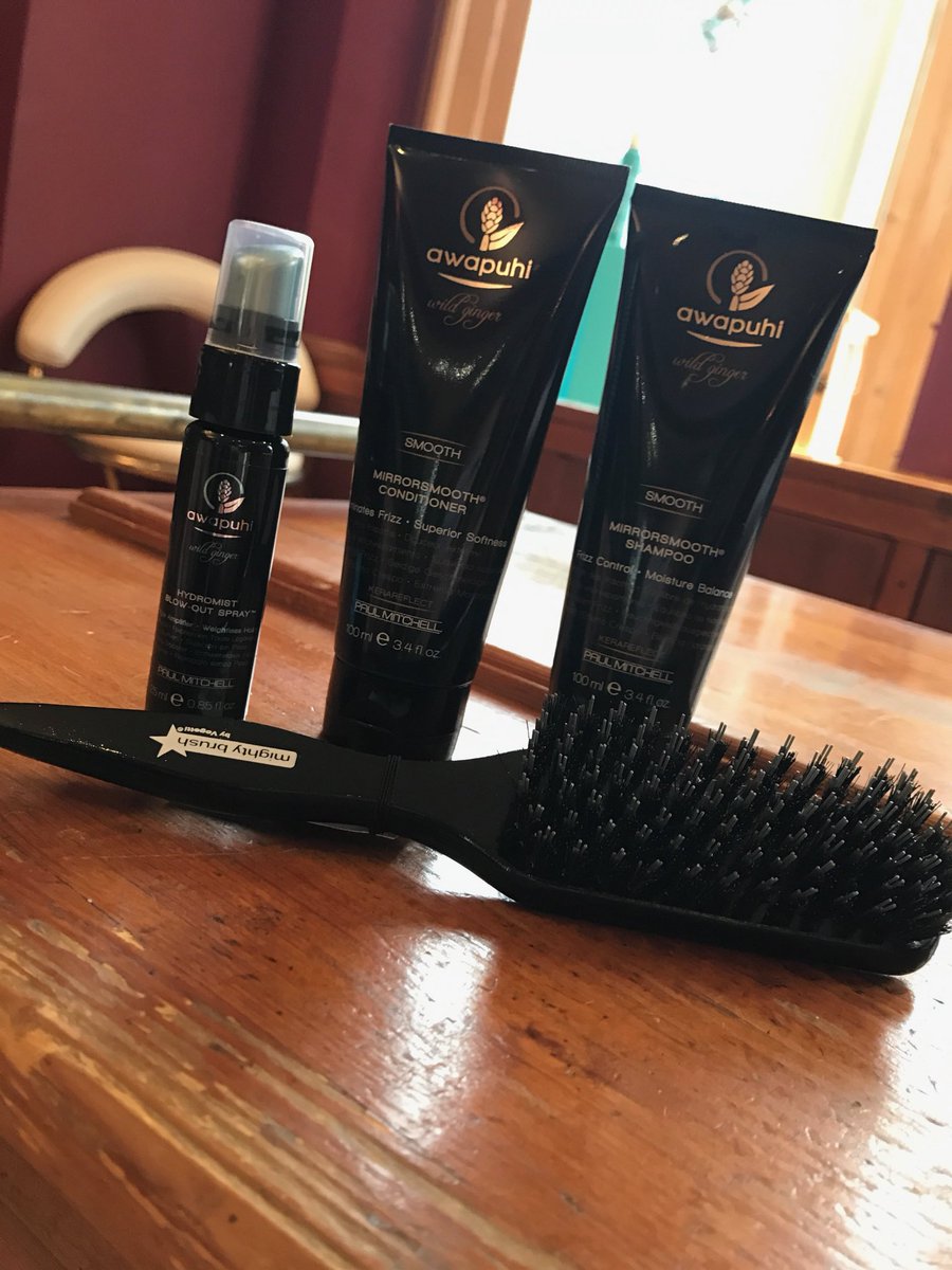 Q Hair Beauty Happy Friday We Are Giving One Lucky Follower The Chance To Win A Luxury Awapuhi Wild Ginger Mirrorsmooth Kit Which Includes A Shampoo Conditioner Blow Out