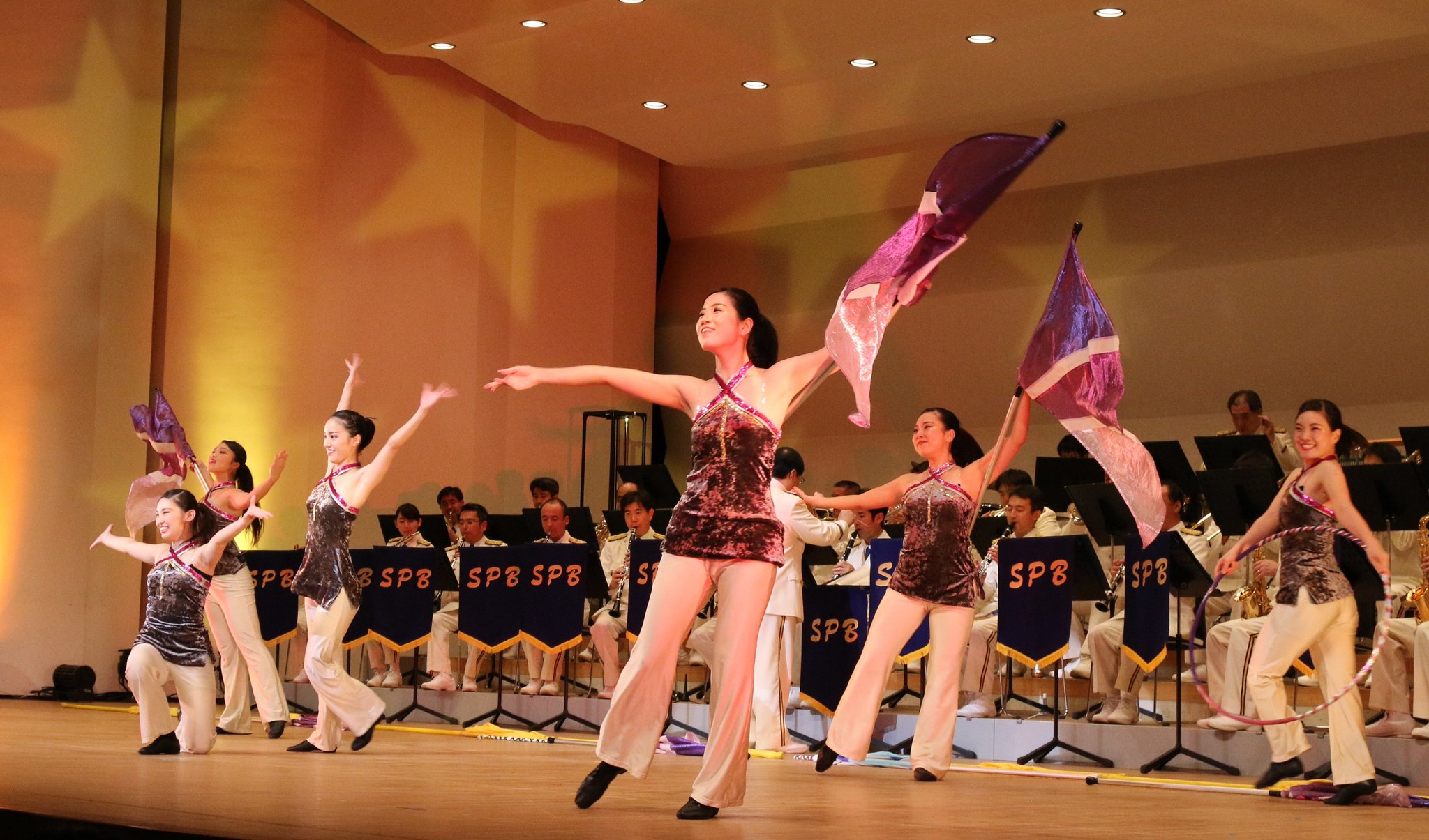 埼玉県警察採用センター 音楽隊カラーガード隊員募集中 埼玉県警察では 現在 音楽隊カラーガード 隊員 非常勤職員 を募集しています 募集人員 ５人 予定 募集期間 １月23日 火 まで 詳細は埼玉県警察ホームページをご覧ください
