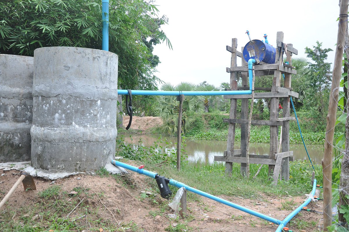 New invented irrigation system saves time and labor force. lwd.org.kh/lwd/2018/01/12…