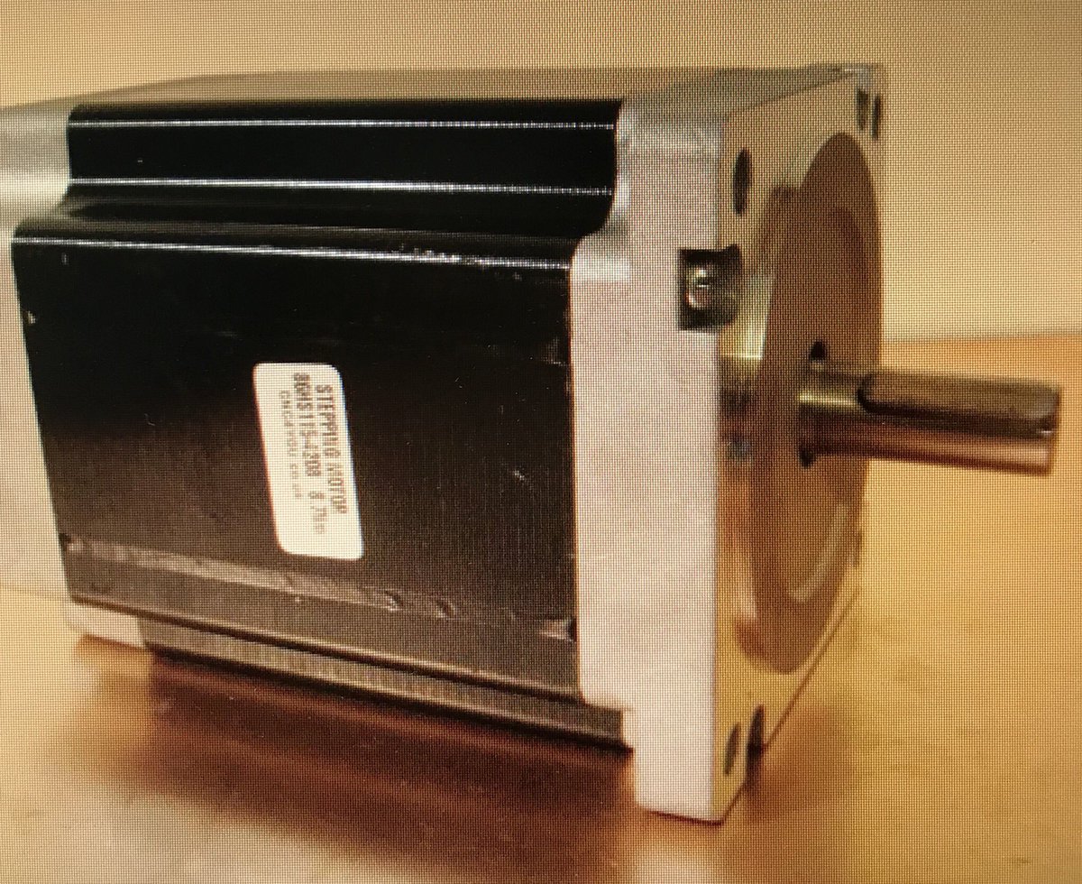 Dixon2Sales's tweet photo. Good morning here we have a 8.7 stepper motor Nema 34 a high holding torque of a 8.7nm with is equivalent to 1232 oz-in only £71.05 +vat for more information go to https://t.co/jtPgrGS6yz https://t.co/qDUEy1CV9I