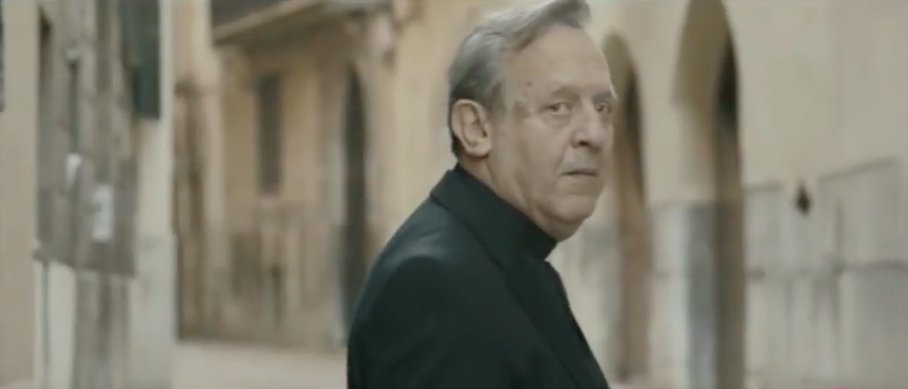 El bunyolí Ferran Bex estrena 'En vida teva', la sèrie inspirada en la relació del bi ... - escastellet.cat/2018/01/12/el-…