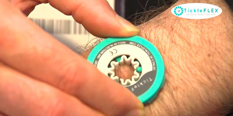 diabetespc's tweet photo. “TickleFLEX is a pioneering product designed to make the injection process easier.” Watch a demo of this unique, award-winning device, plus our interview with its designer and distributor, at #DPC2017 https://t.co/sUCHjAS7Ic https://t.co/HoqympiOo8
