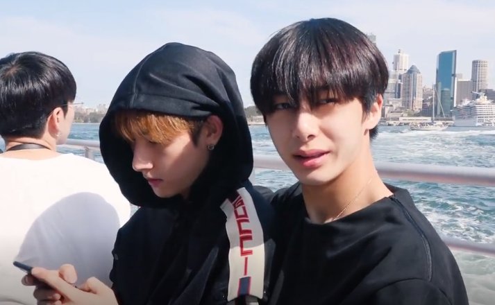 Sometimes I feel sad and then I remember Hyungwon likes travelling with Changkyun and it just make my heart go 