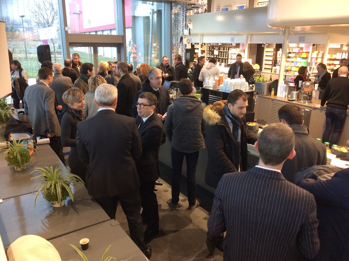 #Voeux DCF Saint-Etienne #atelierweiss. Nouveau programme 2018 dévoilé! #BonneAnnee2018