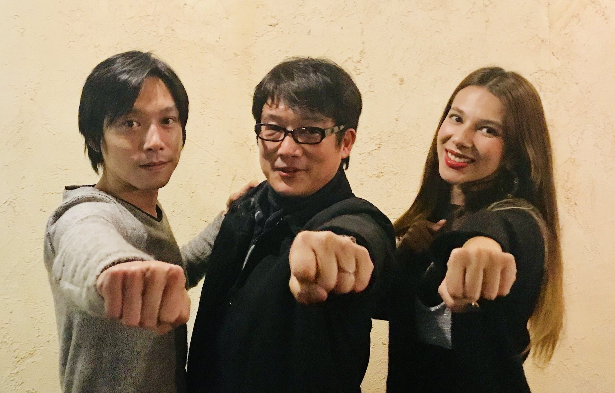 吉岡毅志 昨日はウルトラデー 長い付き合いの大切な仲間たち 八木毅監督 マリア テレサ ガウ そして平成セブンの鵜川薫ちゃん 昔よく一緒に呑み歩いた薫も やっとxigに入隊しました 笑 おめでとう ちなみに高野八誠と同じ