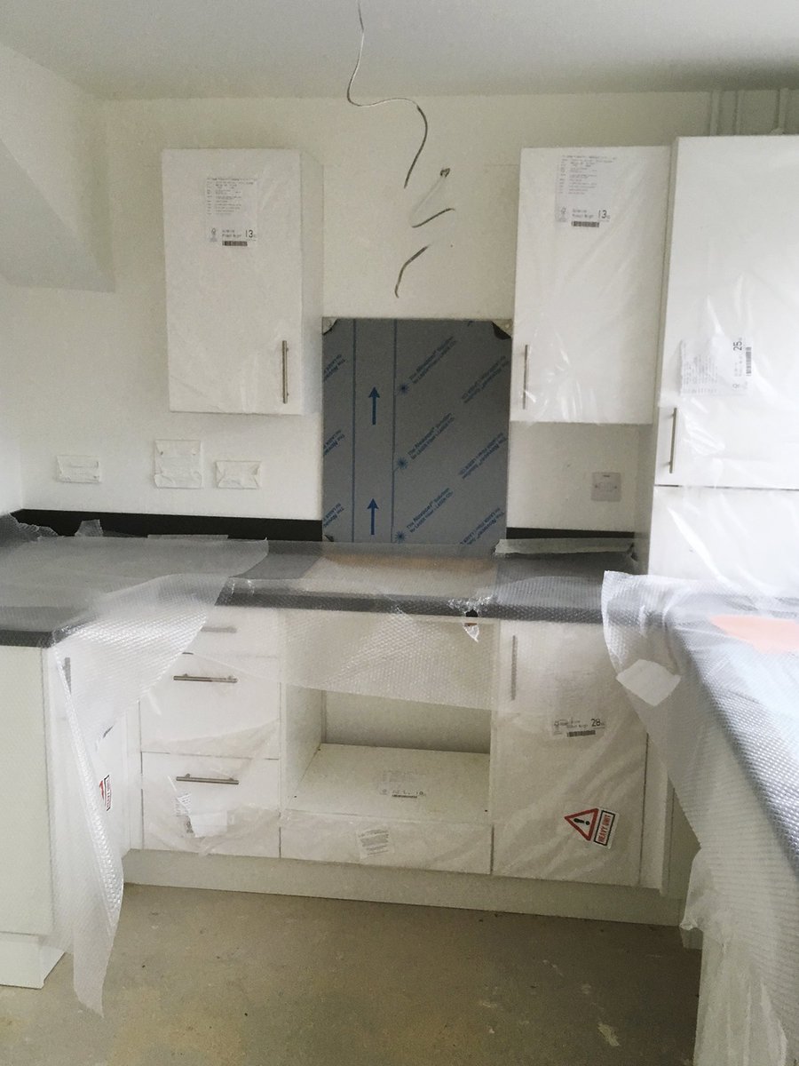 KITCHEN FITTERS REQUIRED! Immediate start next week on sites in Kent.  Own tools (110 volts) and transport essential. CSCS card required! Must be experienced and comfortable with working with new build  installations. #Kitchens