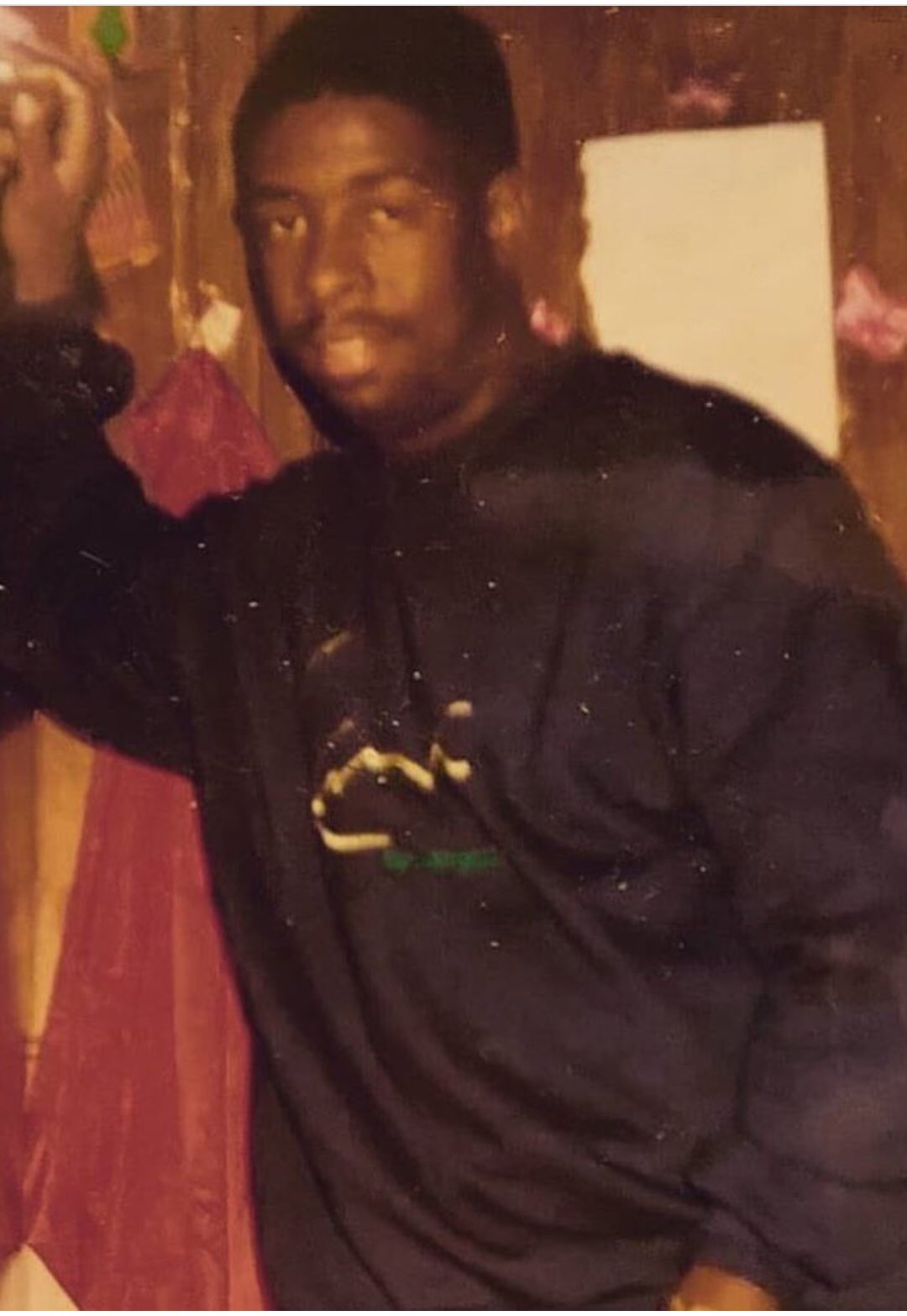 Boss on Twitter "E Moneybags, came to visit Pac and told him it was