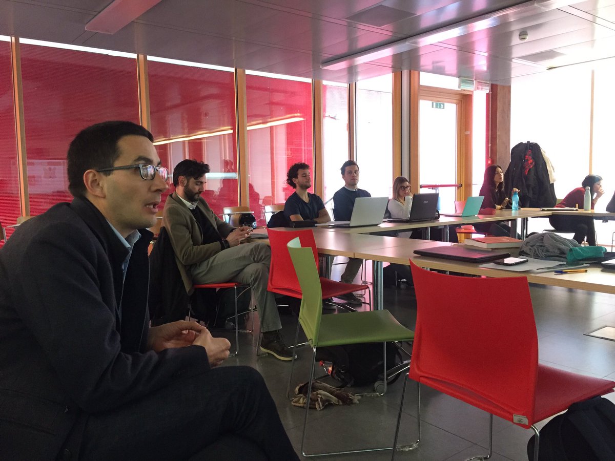 Bergamo2035's tweet photo. #Bergamo2035 Mid-term review Ideas & Concept
Combine others activities apart from selling to improve the shopping experience #events #exhibition #community #instoretechnology @HarvardGSD @ComunediBergamo @KilometroRosso @UniBergamo @fondpesenti_it https://t.co/zUt1uwa9wA