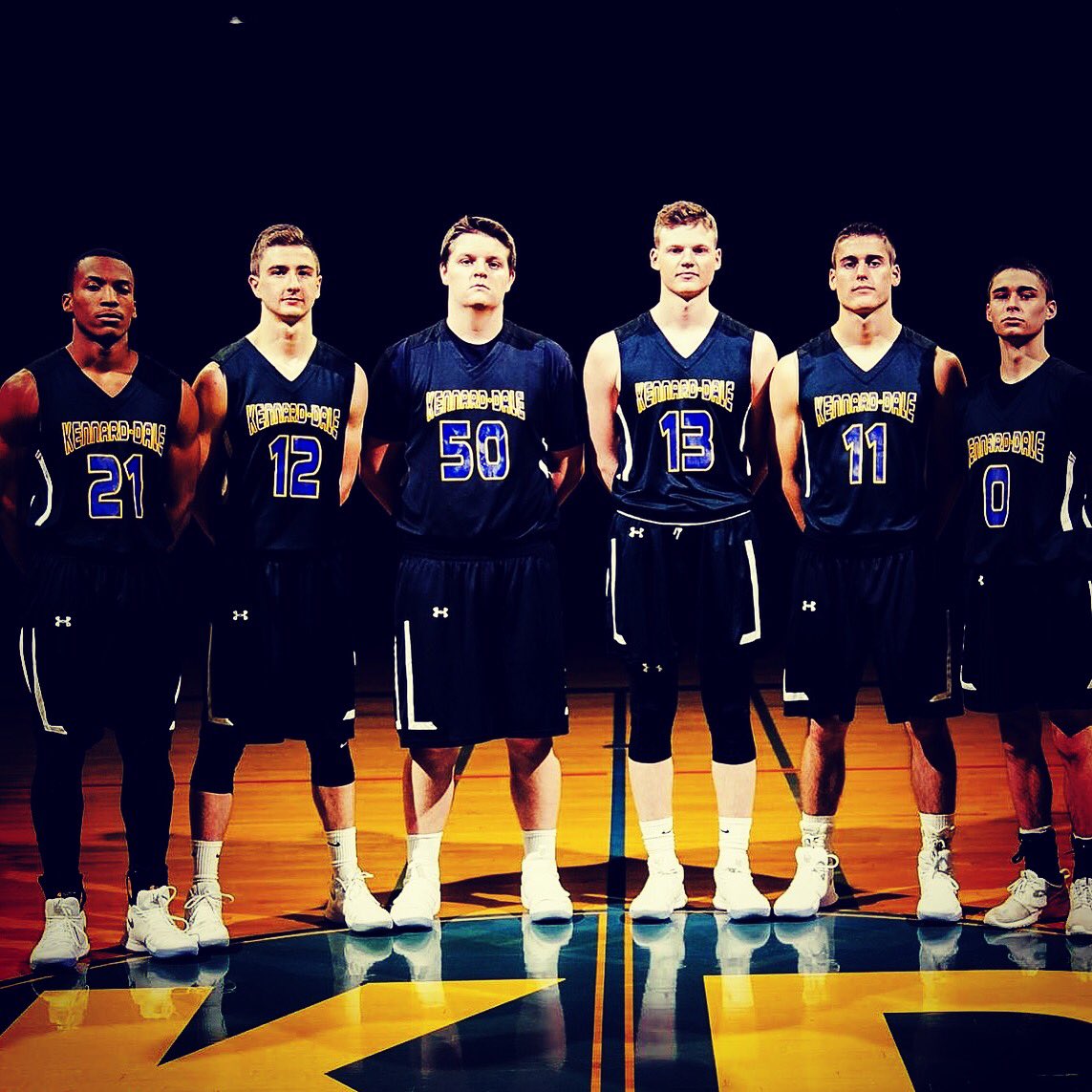 KDHoops717's tweet photo. #GameDay at West York tonight! JV 6:00, Varsity 7:15! 🏀 #WontBackDown 😤 #P2BFKD 💙 #KDHoops 🏆 https://t.co/KBBQByi7hg