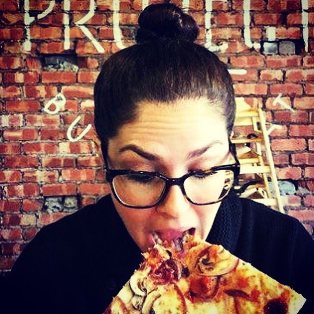 ProjectPizzaTM's tweet photo. Fresh large slices from £2.00. Ready when you are! 
#PizzaFriday #SliceAway by #ProjectPizza #Dundee #pizzaslice #slicedeals #pizza @Swipiicard @AbertayUni @dundeeuni @midundee @VADundee @HSofDundee @DundeeAndAngus @Deliveroo @JustEatUK https://t.co/BZbboms4y7
